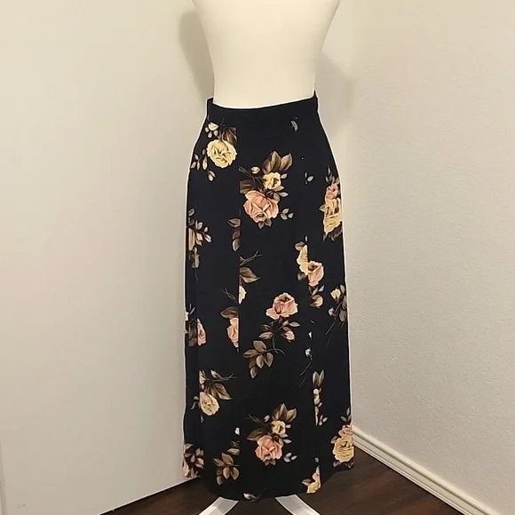 Express Vintage 90s Medium Grunge Cottagecore Midi Button Floral Skirt Roses - Picture 1 of 8